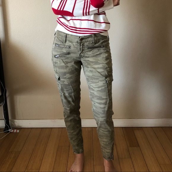 Lucky Brand Pants - Lucky Brand camo cargo pants